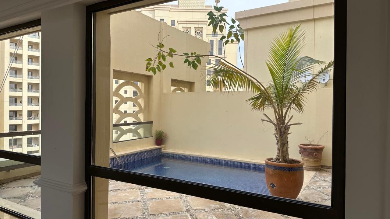 Hostel Neyar Beach Vibes - The Penthouse Dubaj Zewnętrze zdjęcie
