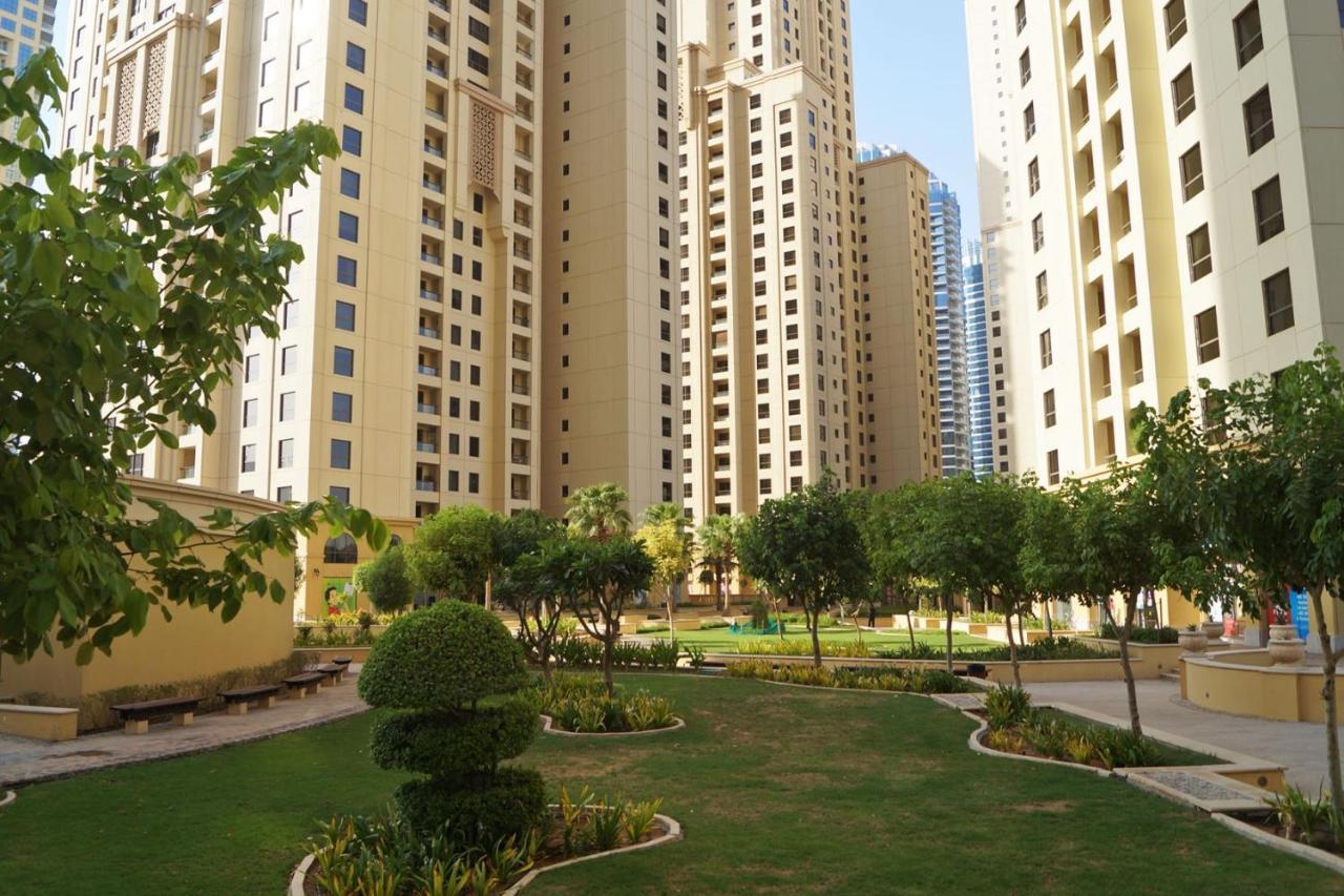 Hostel Neyar Beach Vibes - The Penthouse Dubaj Zewnętrze zdjęcie