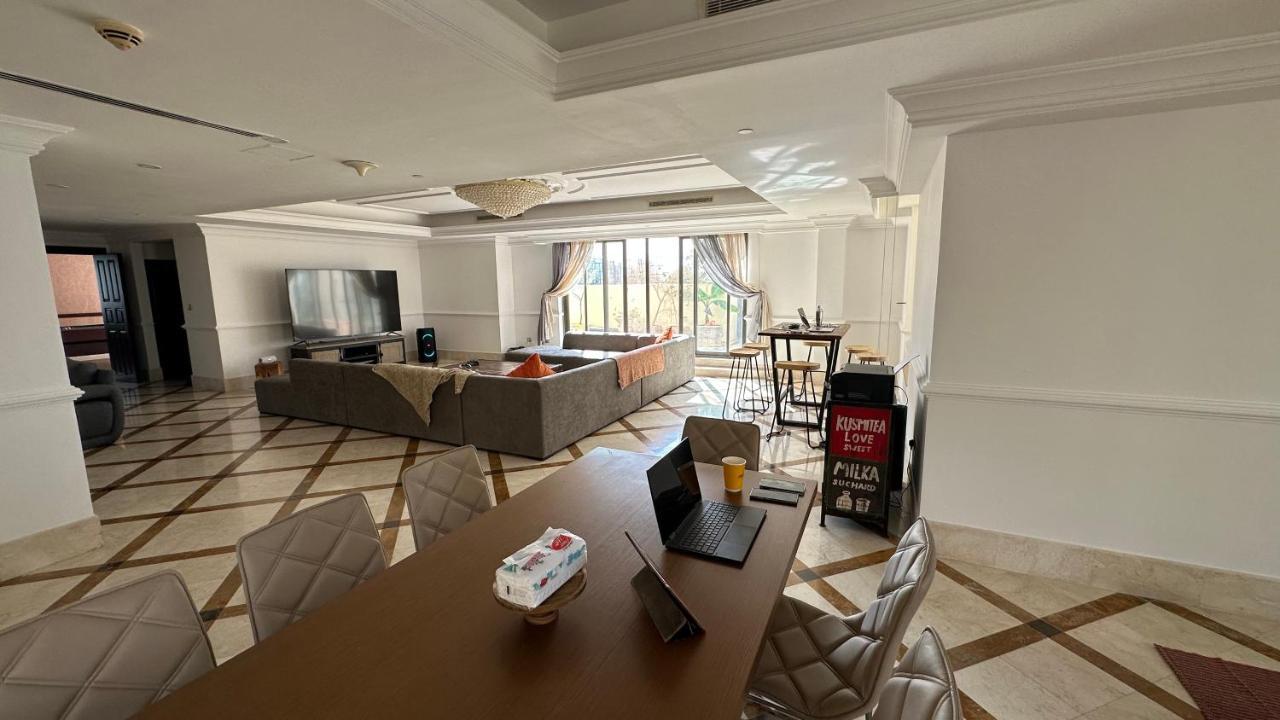Hostel Neyar Beach Vibes - The Penthouse Dubaj Zewnętrze zdjęcie