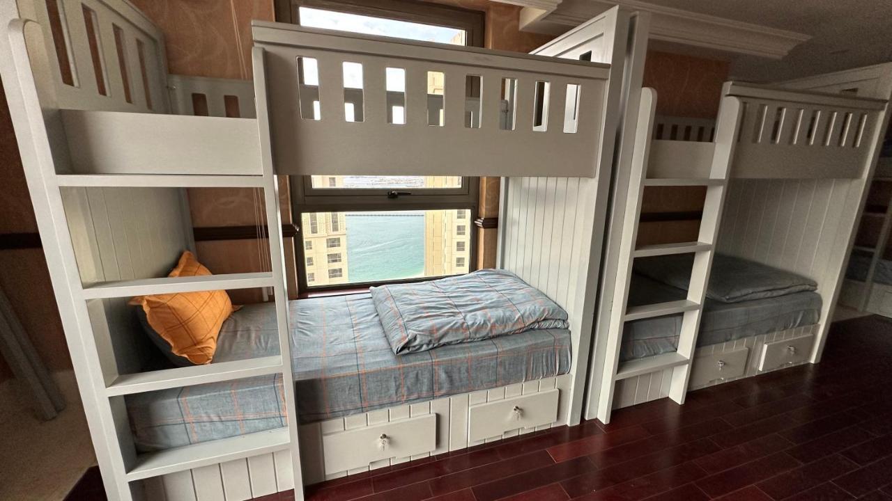 Hostel Neyar Beach Vibes - The Penthouse Dubaj Zewnętrze zdjęcie