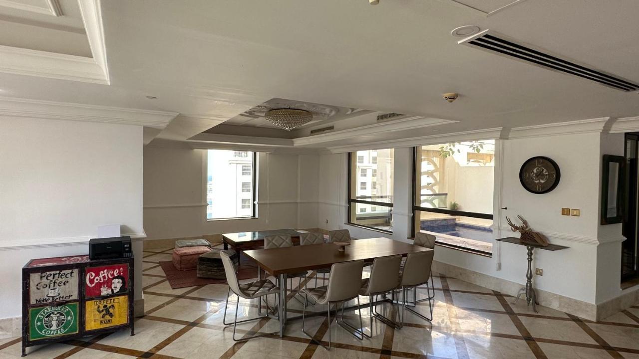 Hostel Neyar Beach Vibes - The Penthouse Dubaj Zewnętrze zdjęcie