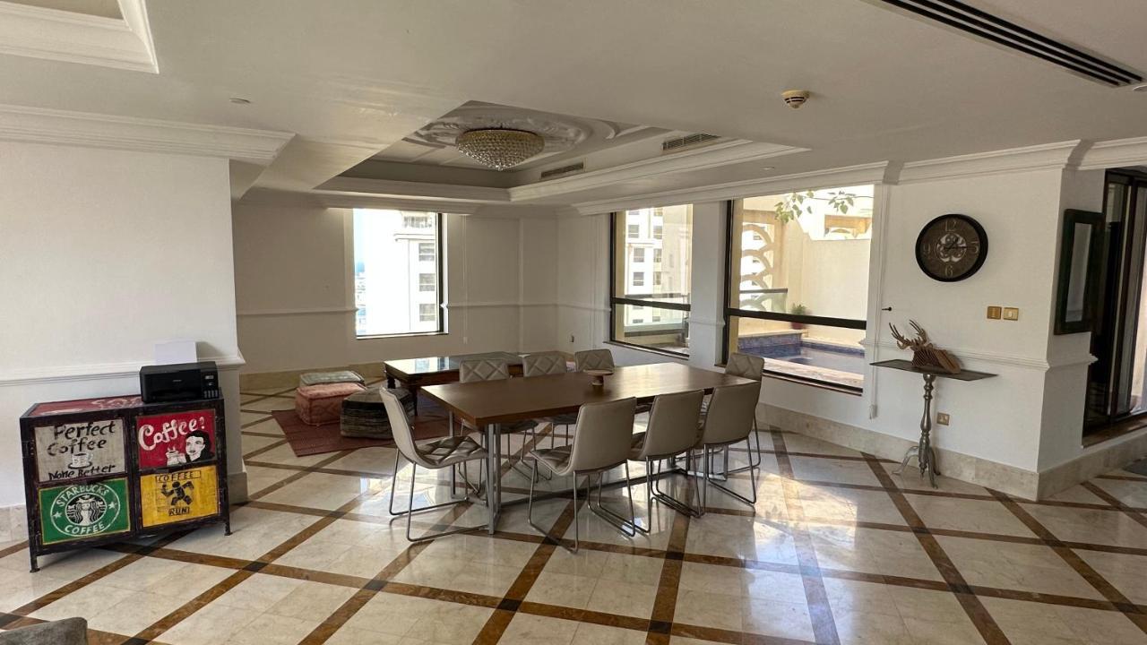 Hostel Neyar Beach Vibes - The Penthouse Dubaj Zewnętrze zdjęcie