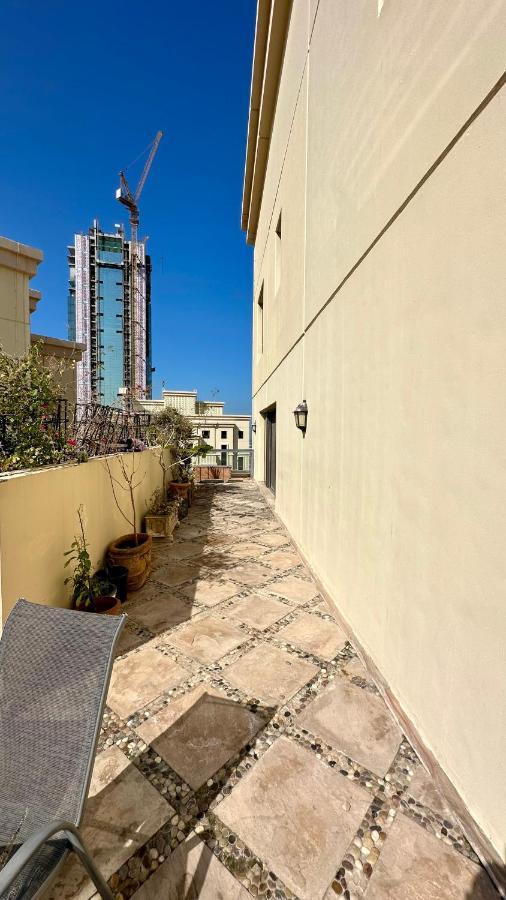 Hostel Neyar Beach Vibes - The Penthouse Dubaj Zewnętrze zdjęcie